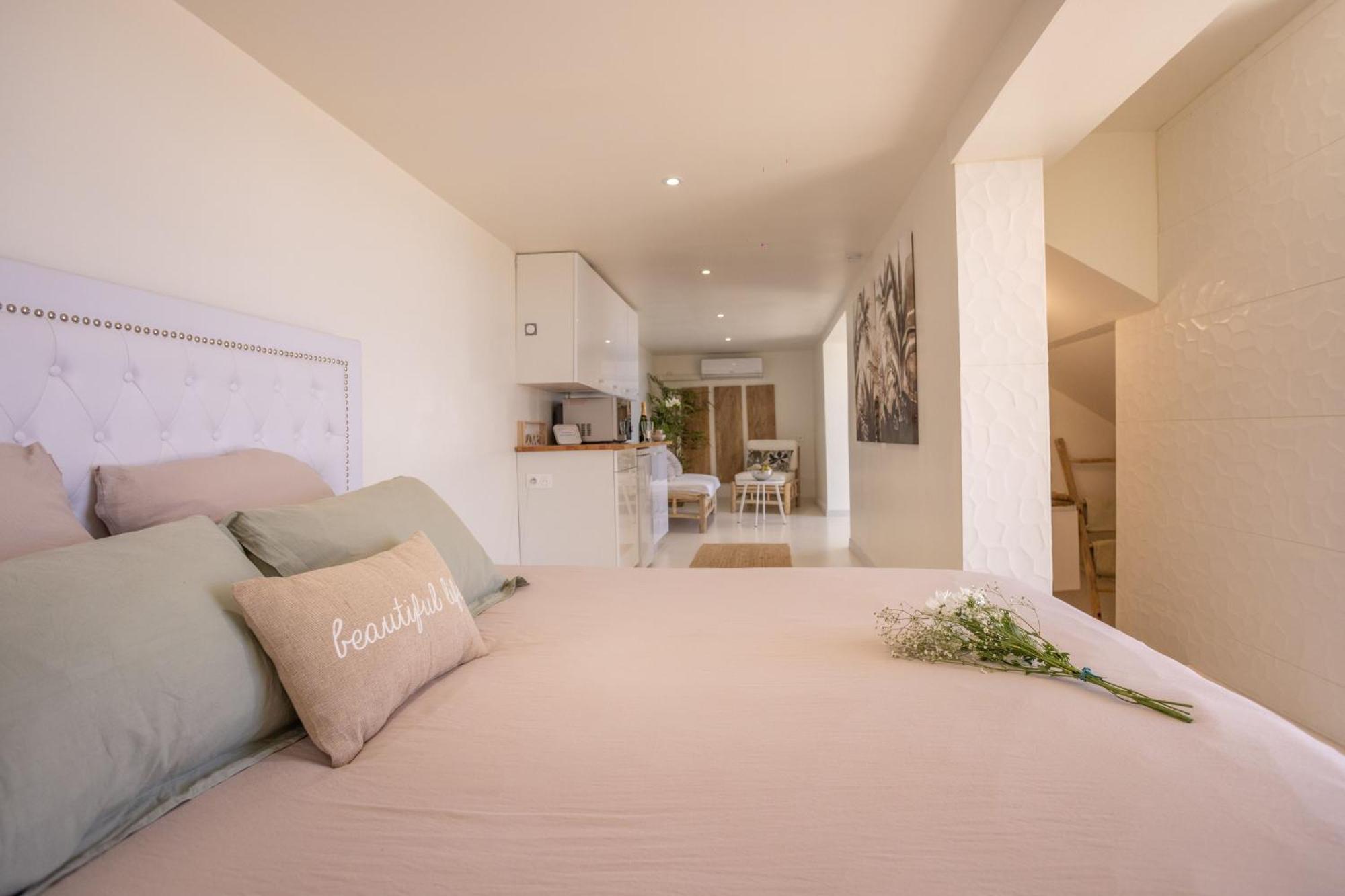 Les Suites Love 3 Spa Vue Mer Piscine Marseilles Buitenkant foto