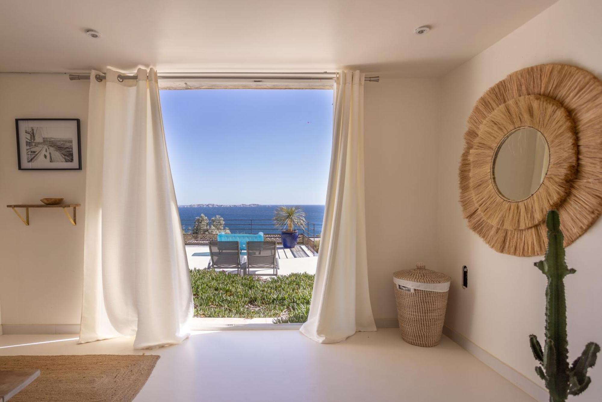 Les Suites Love 3 Spa Vue Mer Piscine Marseilles Buitenkant foto